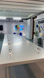 GALAXY UNPACKED 2025 25 z6866913735290 678623c42bacae78a97f2d2f635b2183